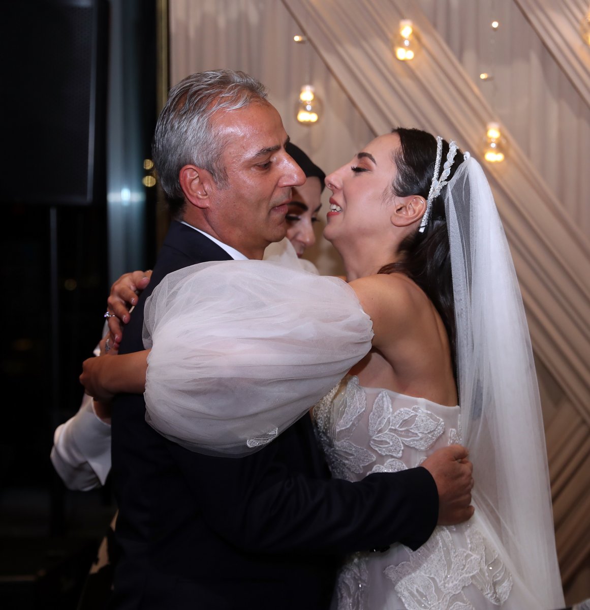 Fenerbahçe camiası, İsmail Kartal ın kızının düğününde buluştu #2