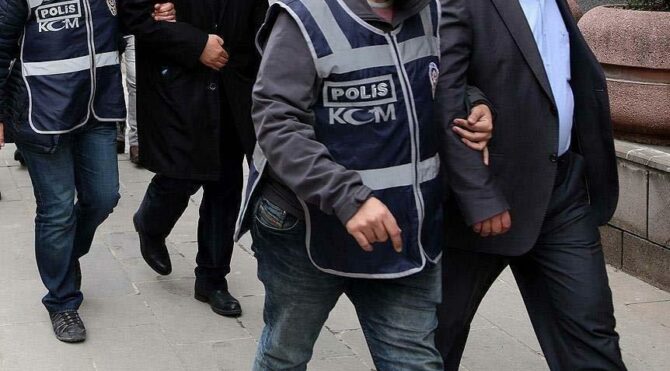 FETÖ'nün sözde yapılanmasına operasyon: 11 gözaltı