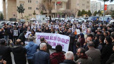 Hak savunucuları Şenyaşar Ailesi'nin nöbetine katıldı
