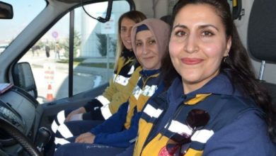 Hayat kurtarma timi: 1 ambulans, 3 kadın