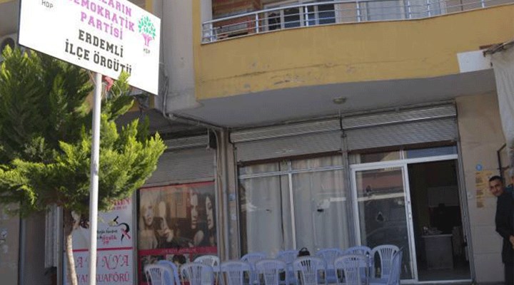 HDP Erdemli İlçe binasına silahlı saldırı