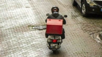 İstanbul'da moto kurye ve motosikletlere yasak getirildiği duyurdu
