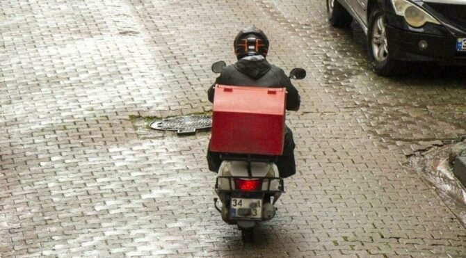 İstanbul'da moto kuryeler çalışmayacak