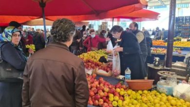 İYİ Partili Öztürk pazarcılık yaptı!