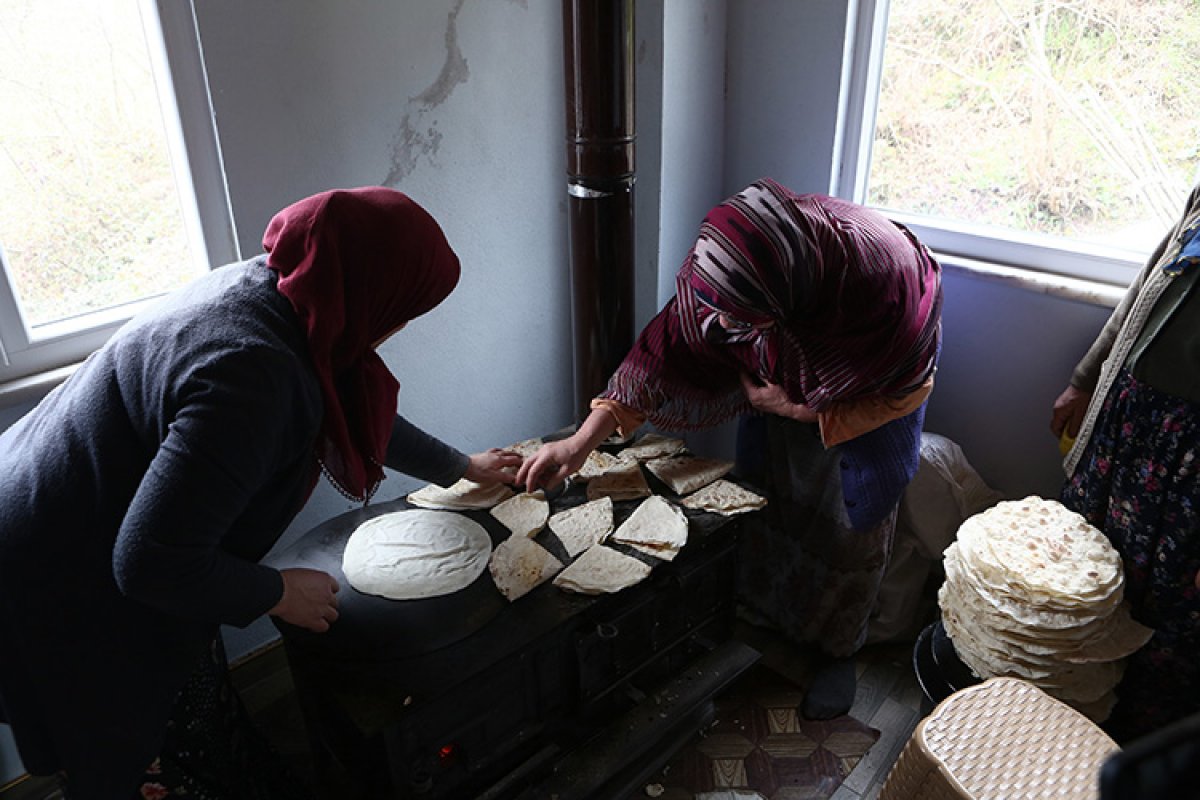 Karadeniz de kadınların Ramazan imecesi başladı #4