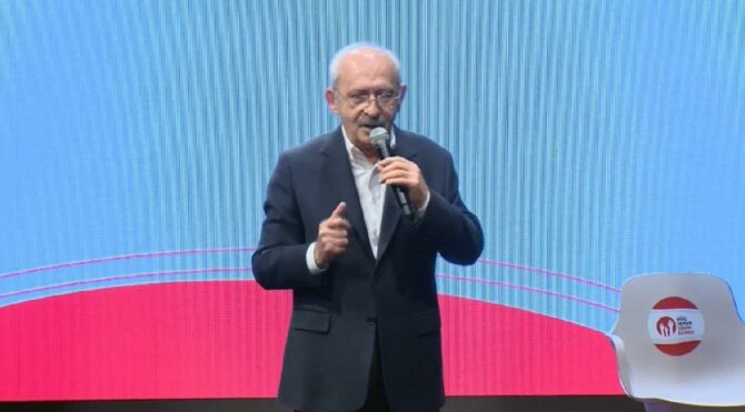 Kılıçdaroğlu: Cumhuriyetimizi demokrasiyle taçlandırmak istiyoruz