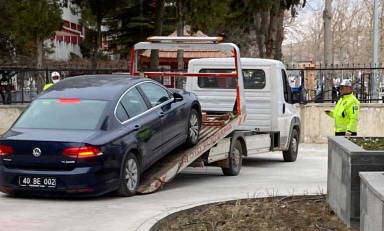 Kırşehir’de işten çıkarıldı, tazminatını alamayınca makam aracına el koydurdu