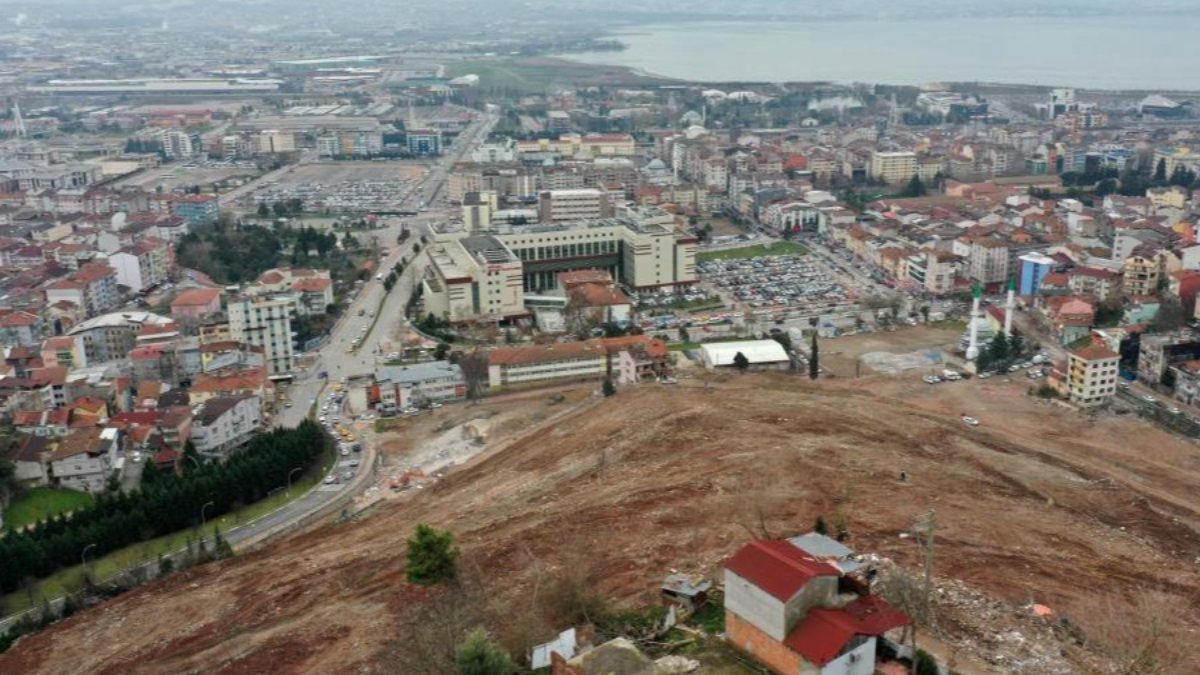 Kocaeli'de 489 bina yıkıldı