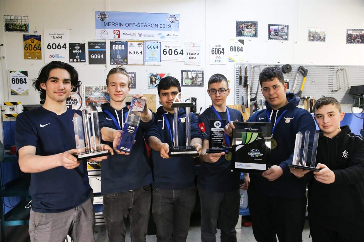 Liselilerin Pirana adlı robotu, dünya birinciliği için ABD de yarışacak #8