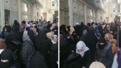 Suriyelilerin Ramazan paketi için izdihamı