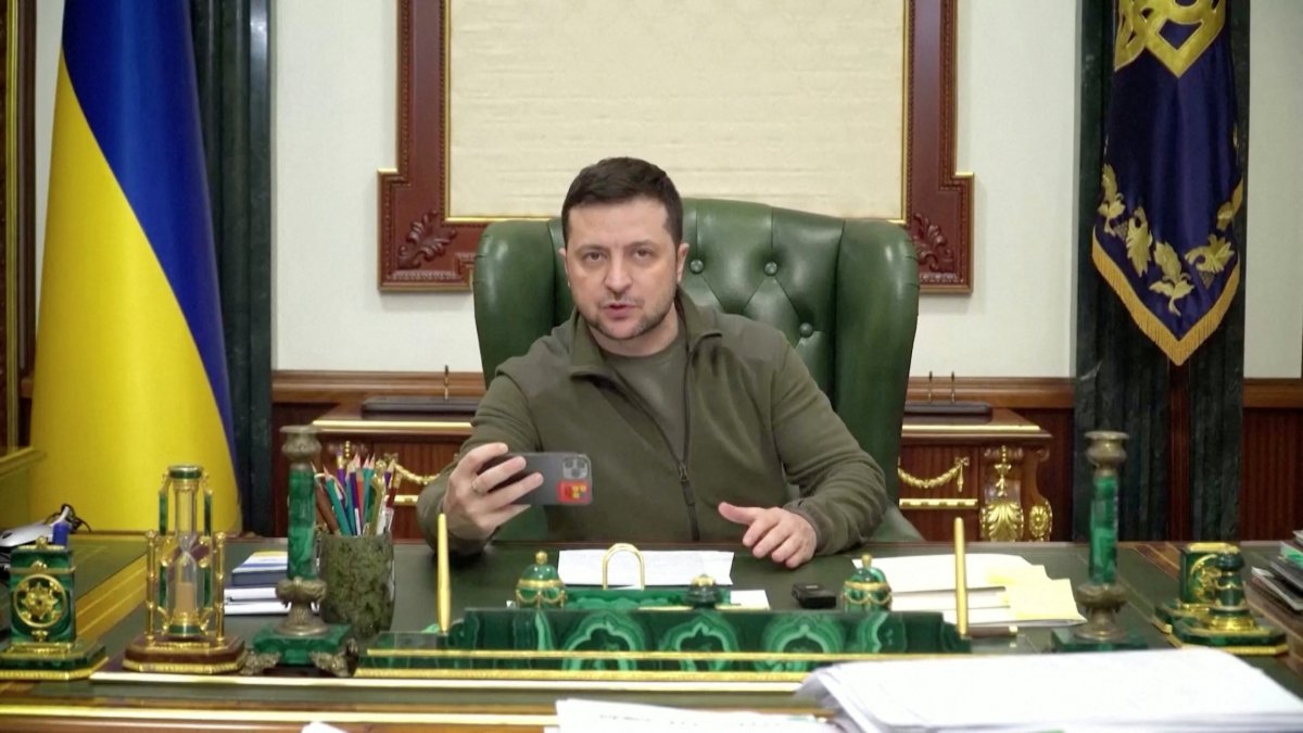 Zelensky: Kiev deyim, saklanmıyorum, korkmuyorum #1