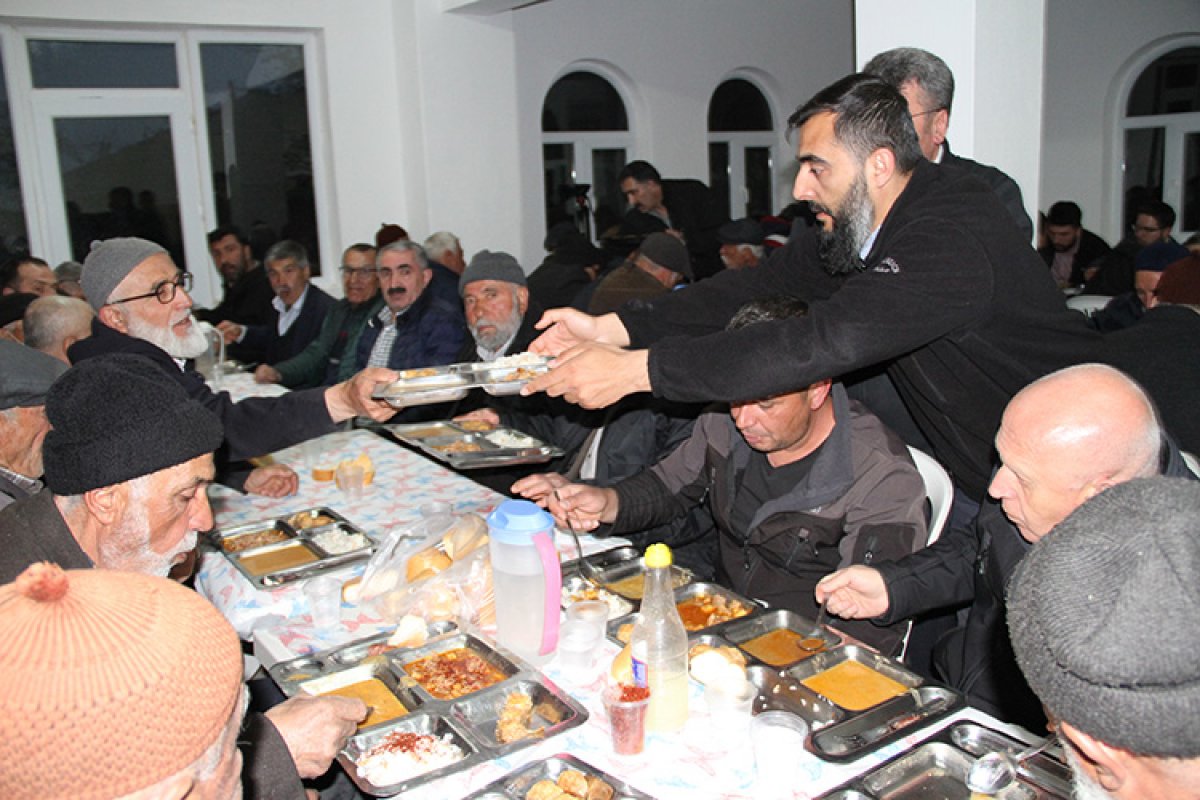 Yozgat ta 30 yıldır tek sofrada iftar yapılan köy #2