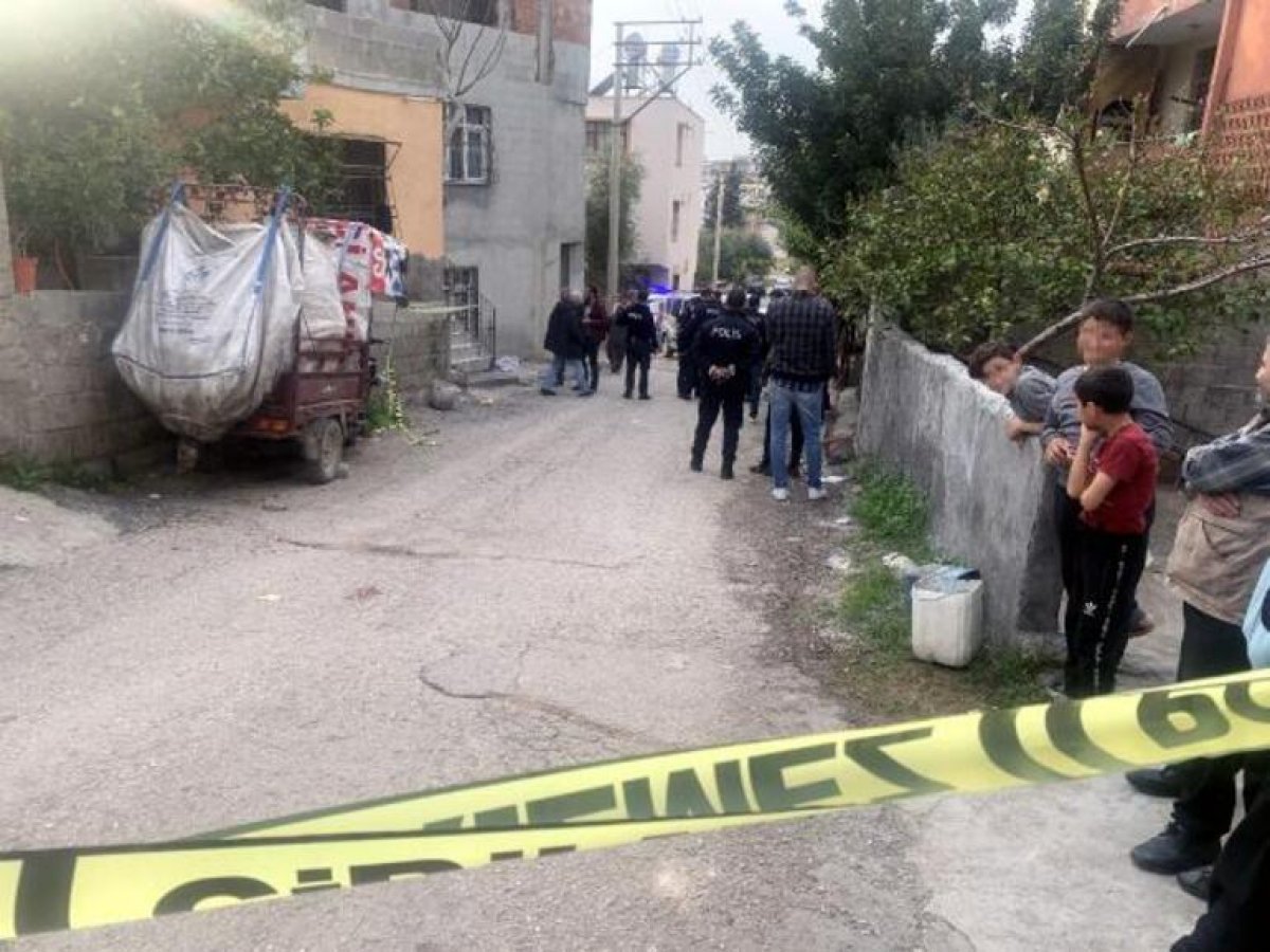 Adana da annesini öldüren zanlı tutuklandı #2