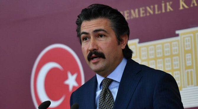 AKP Grup Başkanvekili Cahit Özkan'dan göçmenlerle ilgili açıklama