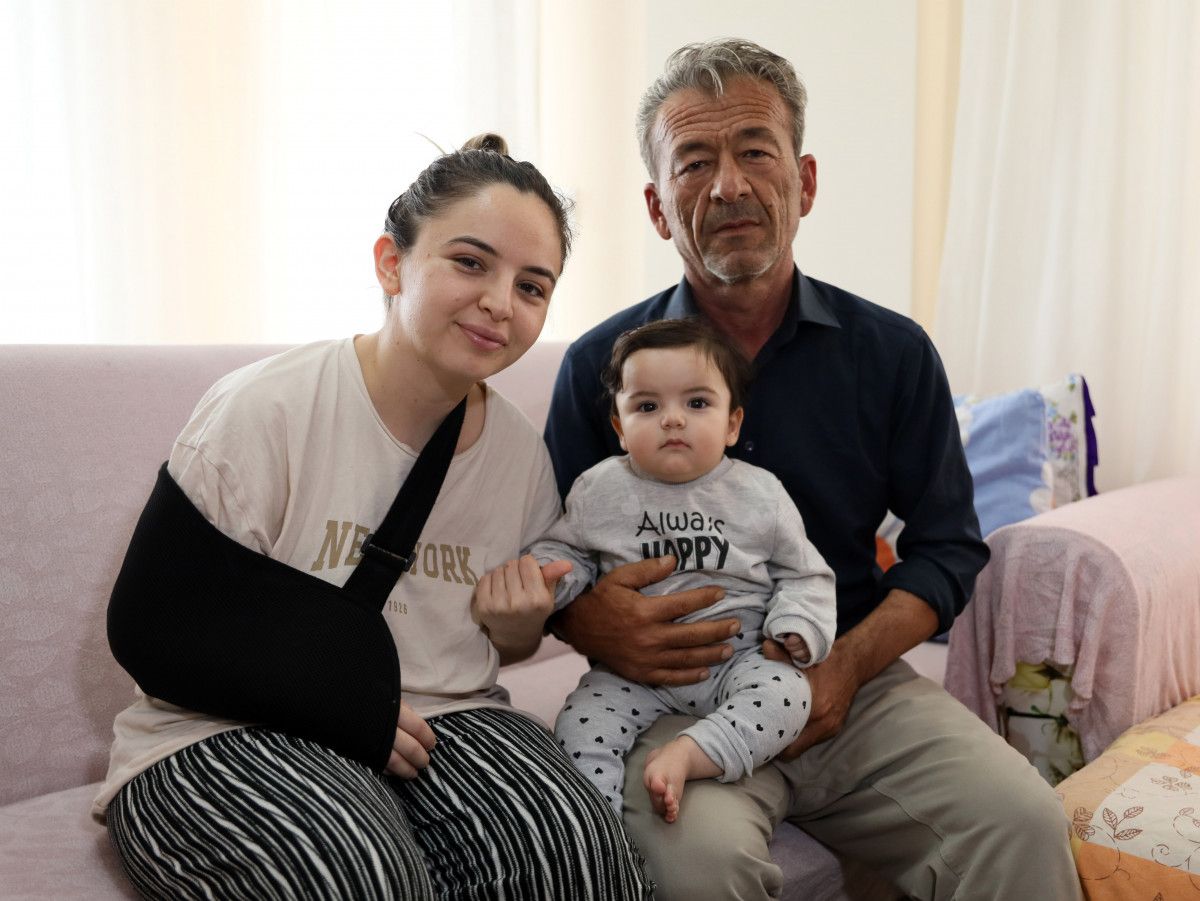 Antalya da eski eşin tüfekle yaraladığı Güllü nün tedavi parası toplandı #2