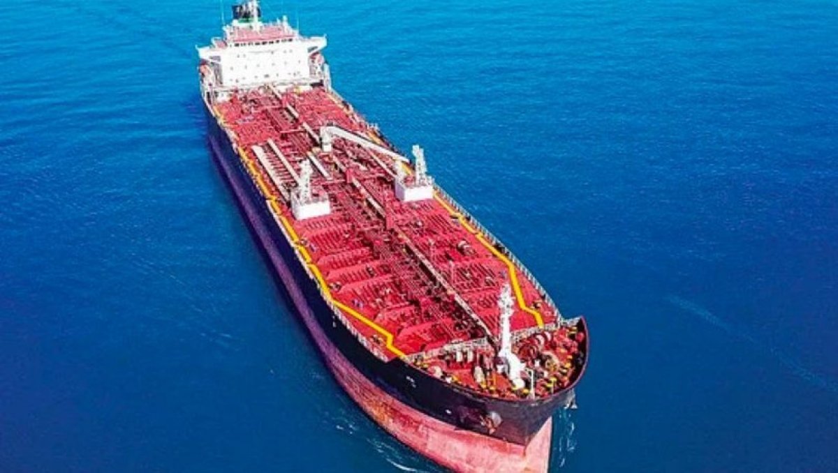 BM den petrol sızdırma riski taşıyan tanker için 'saatli bomba' uyarısı #2