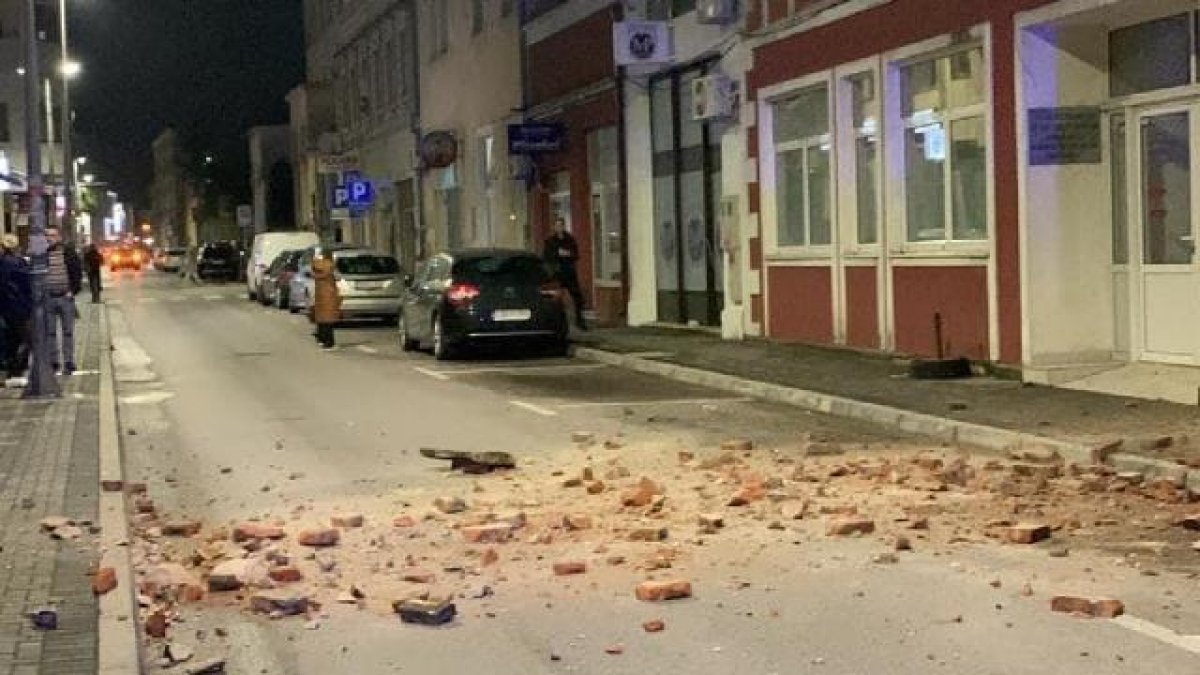 Bosna Hersek te 5.7 büyüklüğünde deprem #1