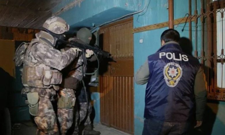 Çanakkale'de terör örgütü MLKP'ye operasyon: 8 gözaltı