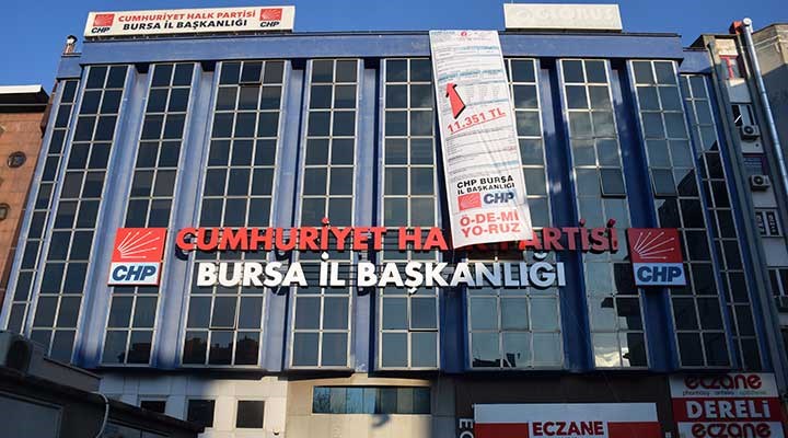 CHP Bursa İl Başkanlığı'nın faturasını ödemediği için elektriği kesildi