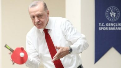Cumhurbaşkanı Erdoğan masa tenisi oynadı