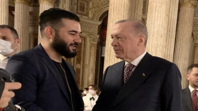 Cumhurbaşkanı Erdoğan rap sanatçısı Resul Aydemir'le şakalaştı