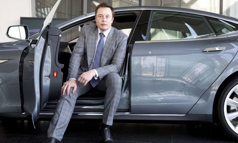 Elan Musk, 4 milyar dolarlık hisse sattı