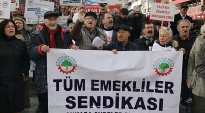 Emekli sesini duyurmak için Ankara'ya gidiyor