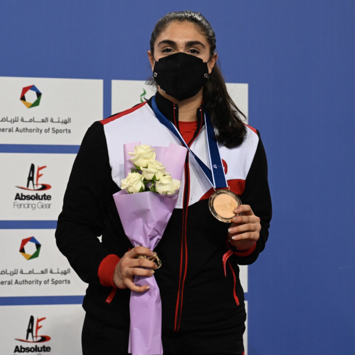Gençler ve Yıldızlar Dünya Eskrim Şampiyonası nda Aleyna Ertürk ten bronz madalya #2