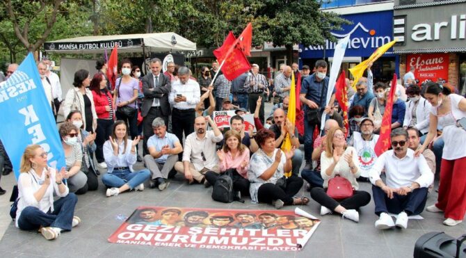 Gezi davası kararına tepkiler devam ediyor