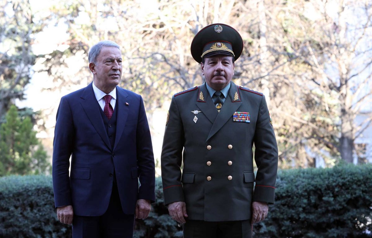 Hulusi Akar, Tacikistan Savunma Bakanı ile bir araya geldi #3