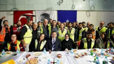 İmamoğlu, metro çalışanlarıyla iftar yaptı