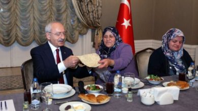 Kılıçdaroğlu, ev kadınlarıyla iftarda buluştu