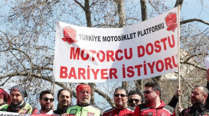 Motorcular haykırdı: Bariyerde ölmek istemiyoruz