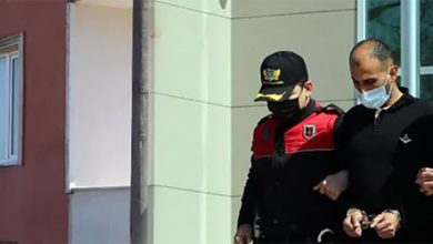 Öldürüp cesedin üzerine 'sapıktı' yazılı not bıraktı