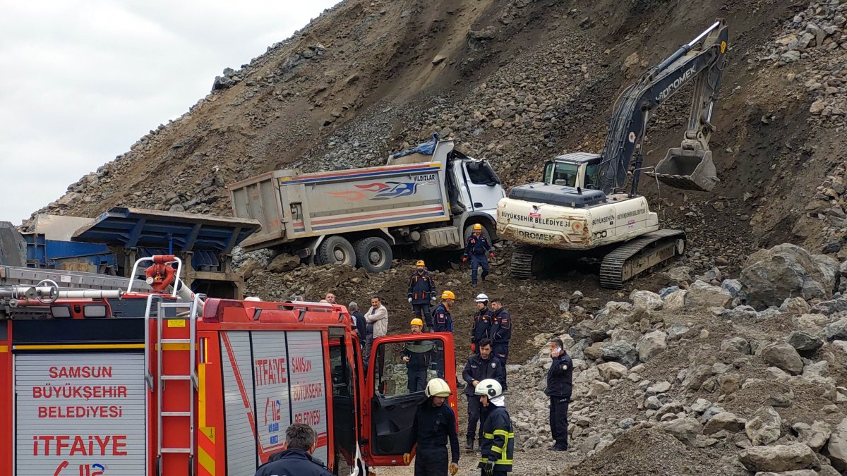 Samsun da uçuruma yuvarlanan kamyon şoförü yaşamını yitirdi #3