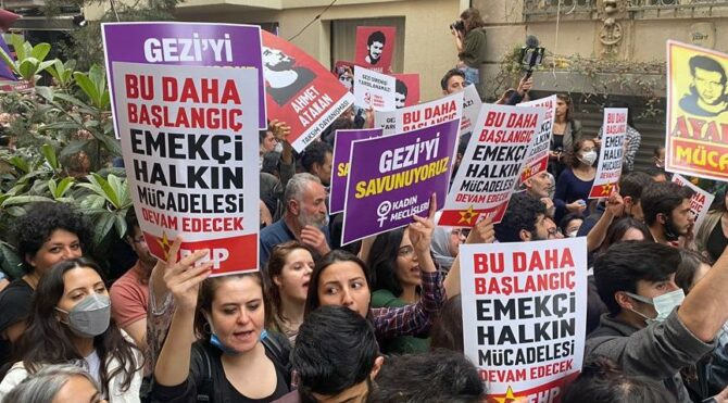 Taksim’de Gezi Davası protestosu