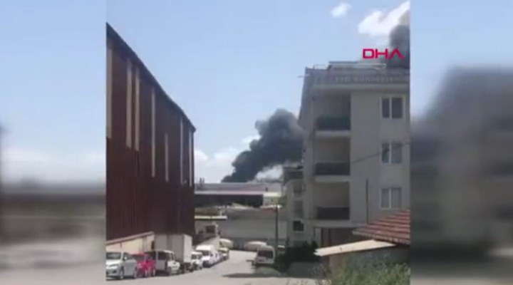 Tuzla'da büyük çaplı fabrika yangını
