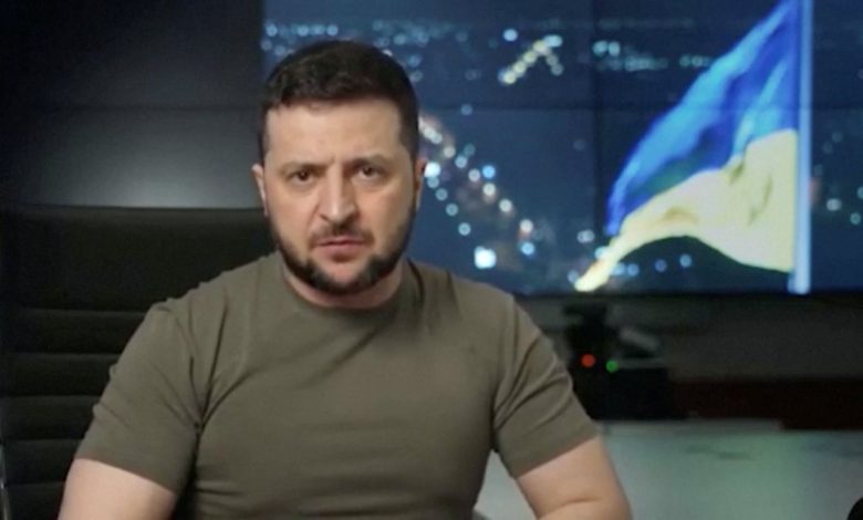 Zelensky: Mariupol'de tahliye için Türkiye ile temaslarımız var