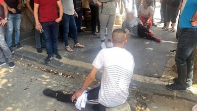 Adana'da bir erkek, sokakta birlikte yürüyen eşi ile yanındaki erkek arkadaşını vurdu