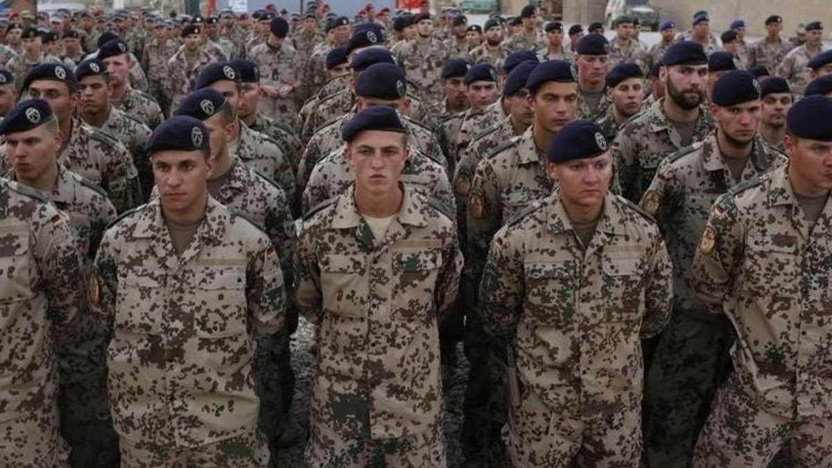 Almanya'da orduya 100 milyar euro fon ayrılacak