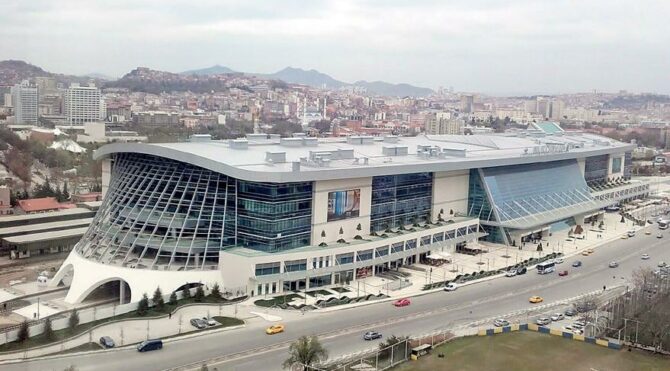 Ankara Yüksek Hızlı Tren (YHT) Garı, hedef tutmadığı için 6 yıldır dolar öğütüyor