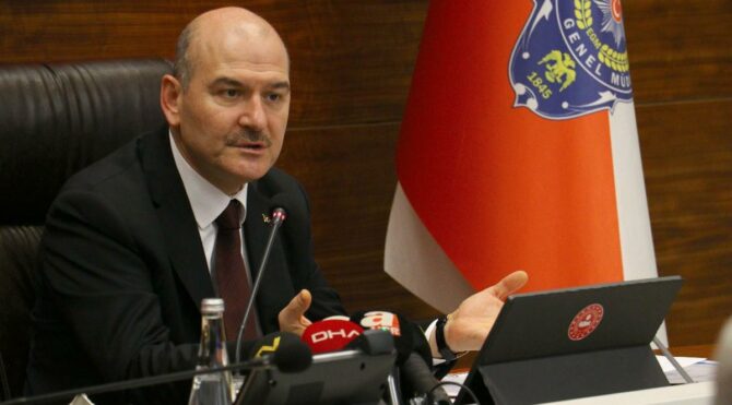 Bakan Soylu: Otoyollarda hız limiti artıyor