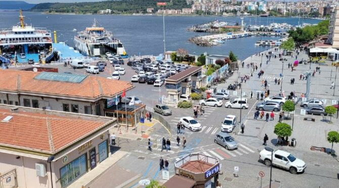 Çanakkale'de yoğunluk oluştu