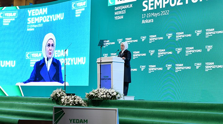 Emine Erdoğan: Değişen dünya beraberinde yeni bağımlılıklar üretiyor