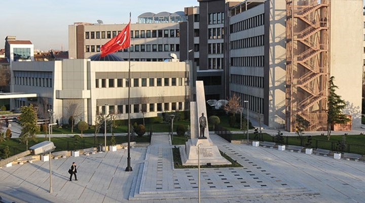 Kadıköy Belediyesi'ndeki rüşvet operasyonunda 32 kişi tutuklandı