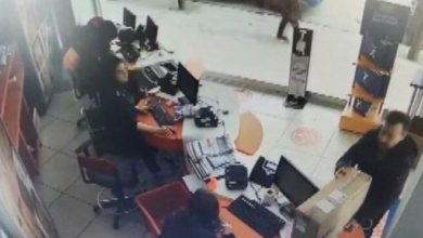 Kargo teslimat kodunu paylaştığına bin pişman oldu!
