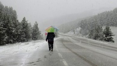 Kars'a Mayıs ayında yoğun kar yağışı