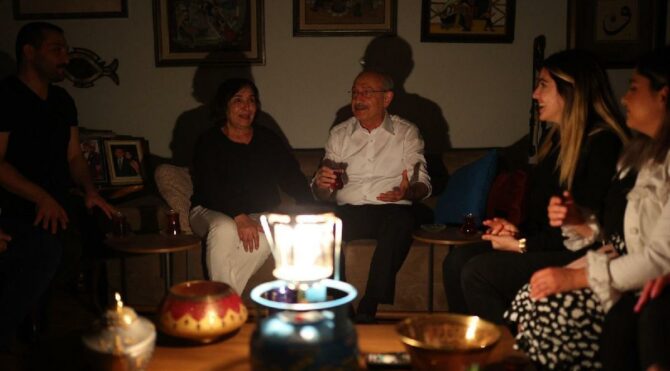 Kılıçdaroğlu'ndan 'elektriksiz yedi gün' videosu