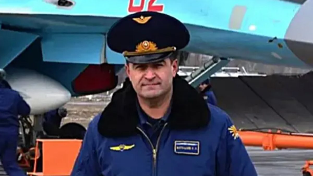 Rusya, Ukrayna'da en yüksek rütbeli savaş pilotunu kaybetti