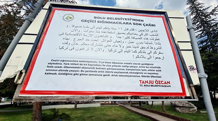 Tanju Özcan, Bolu'da Arapça ilanlar astırdı